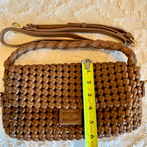 Asia Woven Crossbody Vegan Bag - Picture 4 of 8